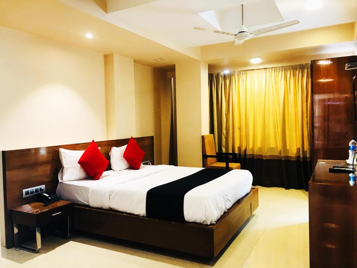 Hotel Imperial Residency 뭄바이 외부 사진