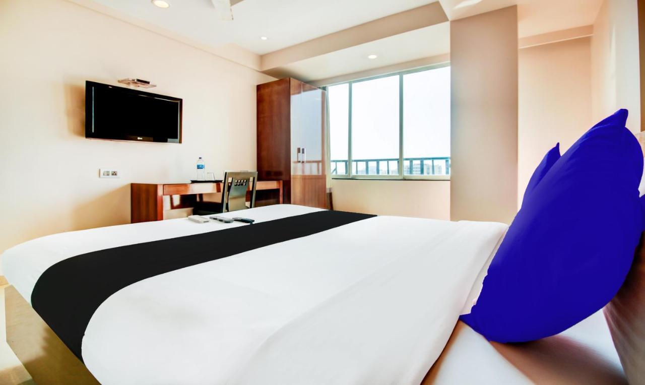 Hotel Imperial Residency 뭄바이 외부 사진