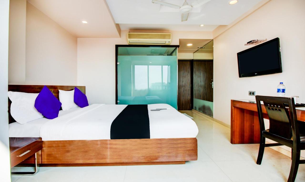 Hotel Imperial Residency 뭄바이 외부 사진